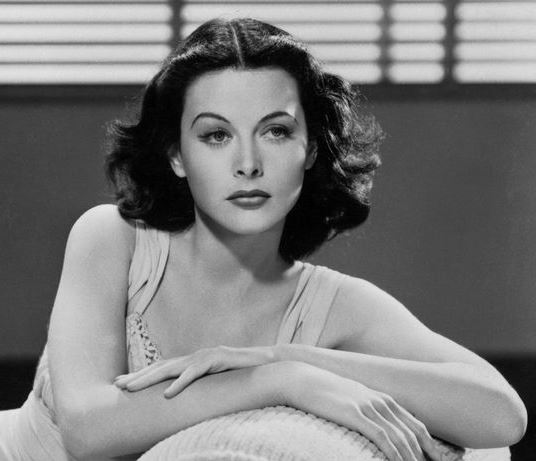 Hedy Lamarr (1914 – 2000)
